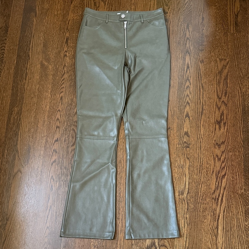 Avec Les Filles Olive Straight Leg Pants